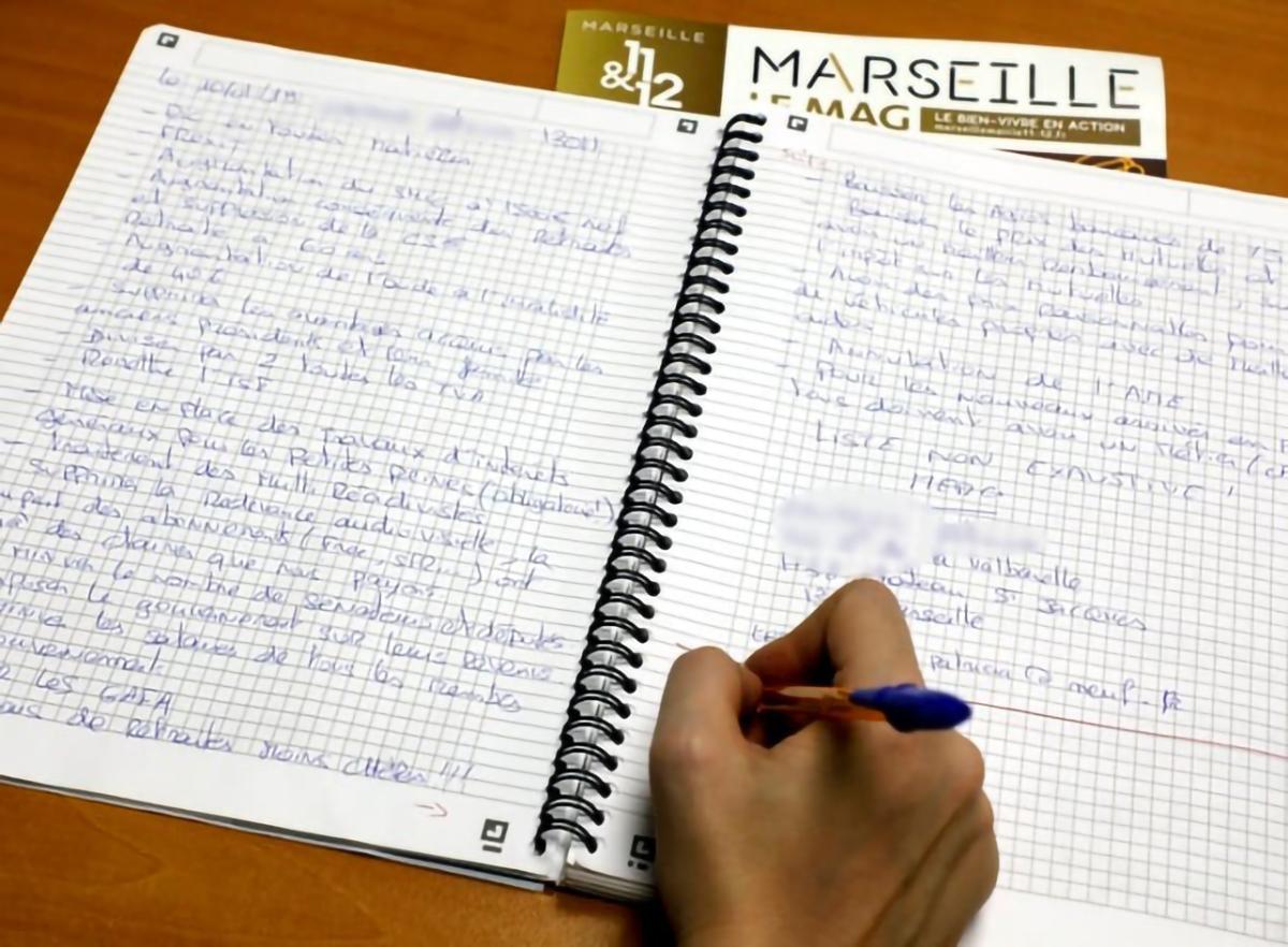 Photo d'un cahier de doléances