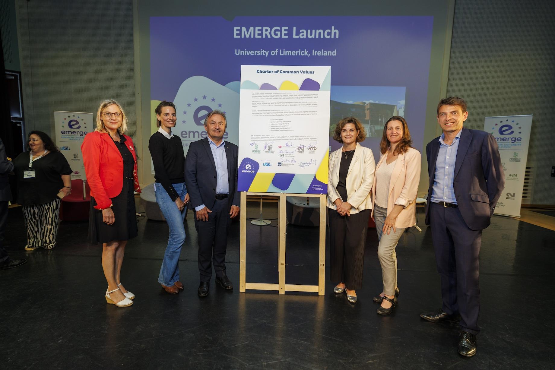 photo de la signature d'EMERGE