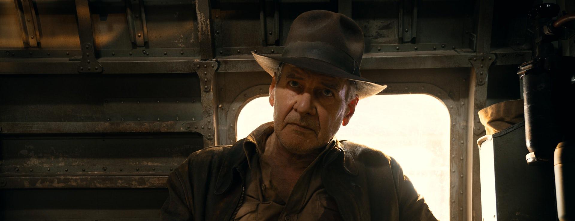 Dans Indiana Jones et le cadran de la destinée, comme dans d’autres récents opus de Terminator ou de Tron, Hollywood semble faire la guerre au temps. Walt Disney Company