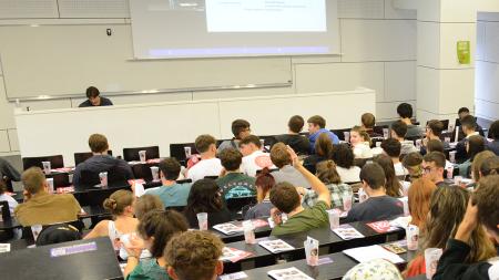 Photo d'amphithéâtre à Rennes 2