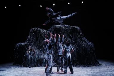 Qui Som ? de Baro d'evel