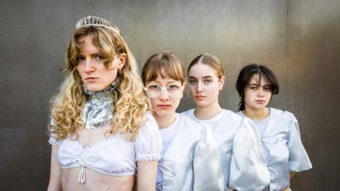 Tris And The Soap Horrifique