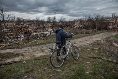 Le village détruit de Novoselivka en Ukraine, le 11 avril 2022.