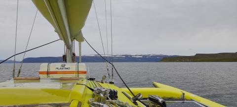 Sortie du port d’Ísafjörður pour aller dans le fjord Ísafjarðardjúp en direction du site d’étude a Snæfjallaströndinni.