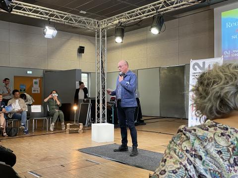 présentation pitch journée de la recherche