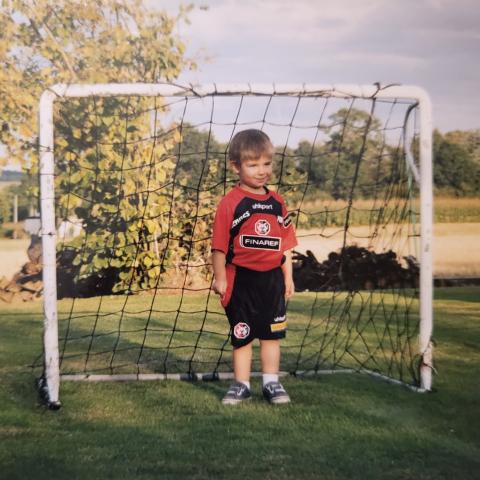 Tomas Jeusset, fan de foot jeune